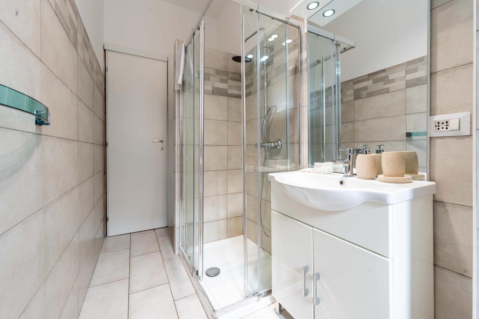Suite 12 Milano Centro Parking Free Εξωτερικό φωτογραφία